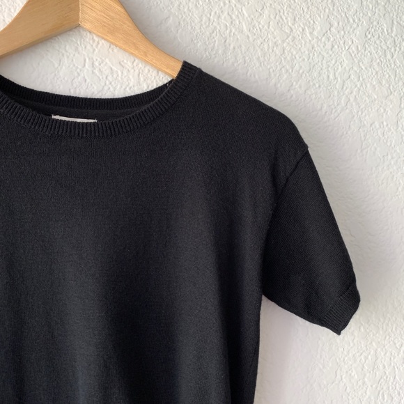 Forever 21 Black Crew Neck Knit Crop Top - Picture 4 of 8